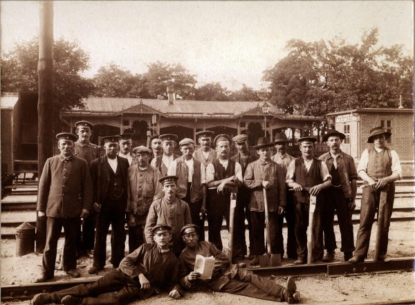 Bautrupp 1920